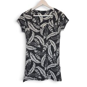 STRANDED Feather‎ Print T-Shirt Women Medium Gray Slim V Neck Tunic Top Y2K Boho